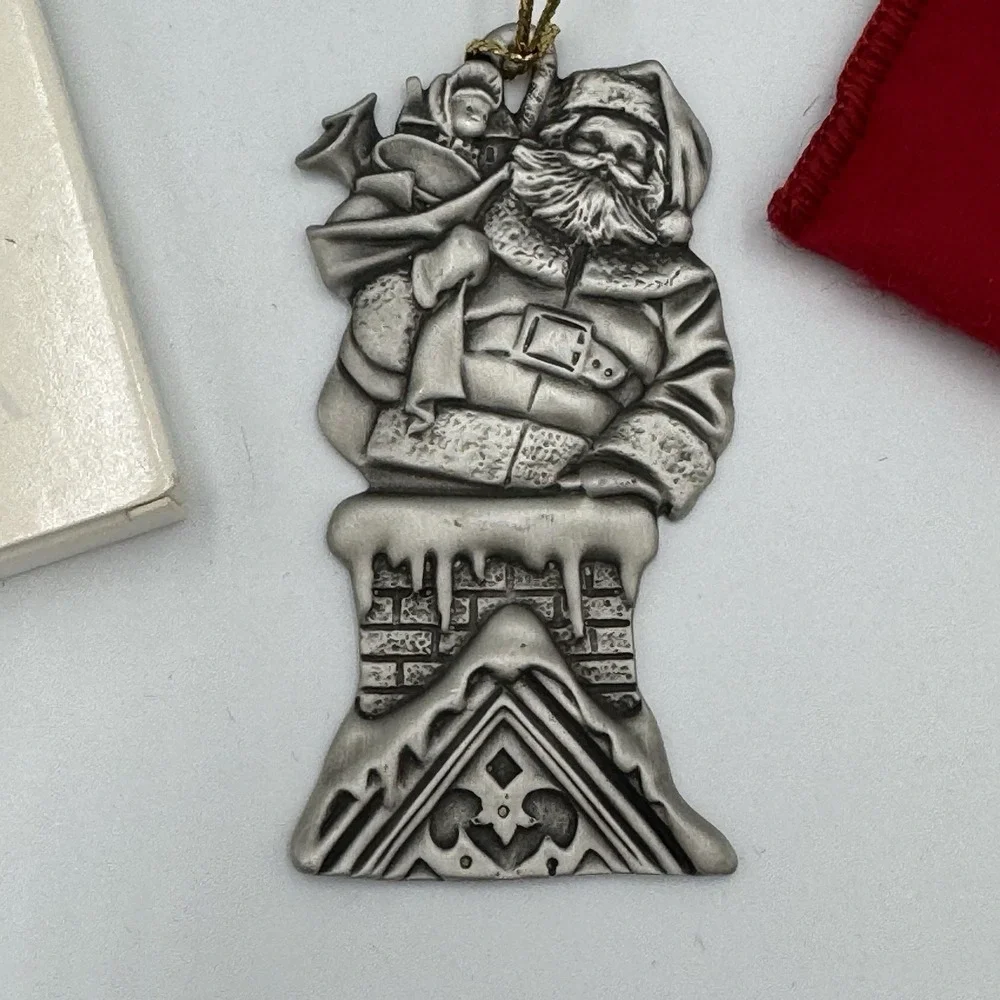 VTG 1994 Avon‎ Holiday Pewter Ornament 